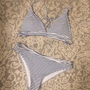 NEW Cupshe striped bikini